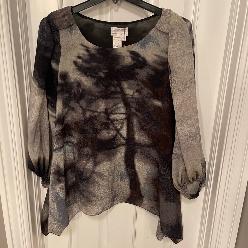 Max Studio Specialty Products Top